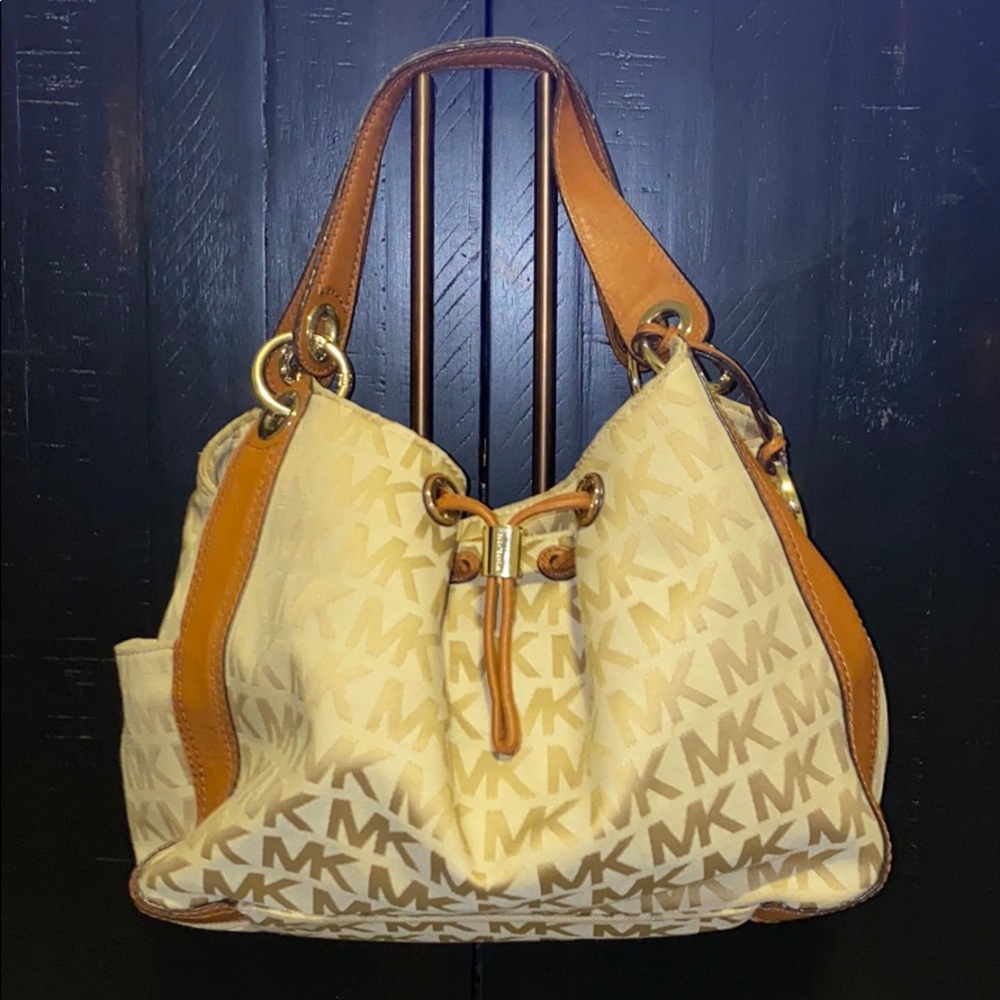 COPY - Michael Kors Satchel purse